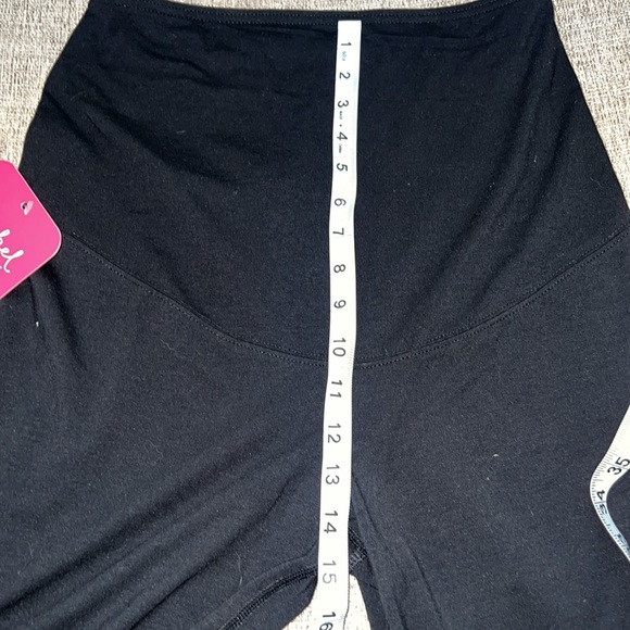 Small Isabel Maternity by Ingrid & Isabel Maternity Leggings. - Picture 6 of 7
